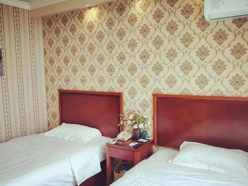 Bed in GreenTree Inn Jiangsu Nanjing Confucius Temple South Taiping Road Express Hotel