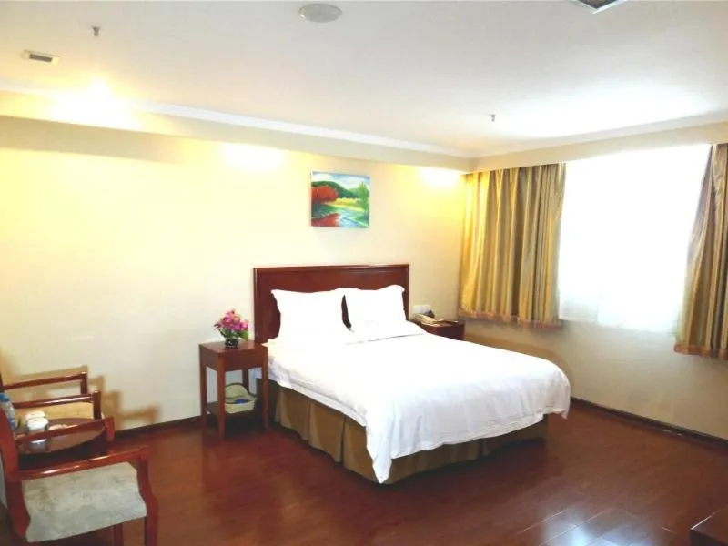 Bed in GreenTree Inn HeBei ZhangJiaKou XuanHua BoJu Countryside Business Hotel