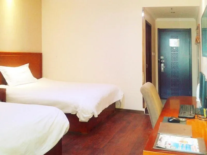 Bed in GreenTree Inn Hebei Tangshan Caofeidian Economic Development Zone Municipal Building Express Hotel