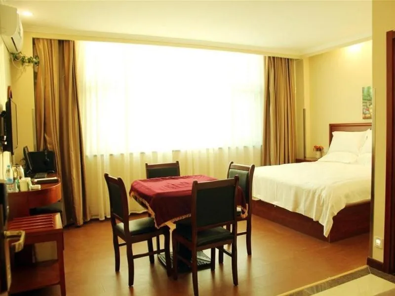 Bed in GreenTree Inn Hebei Langfang Dachang South HuaAn Road Express Hotel