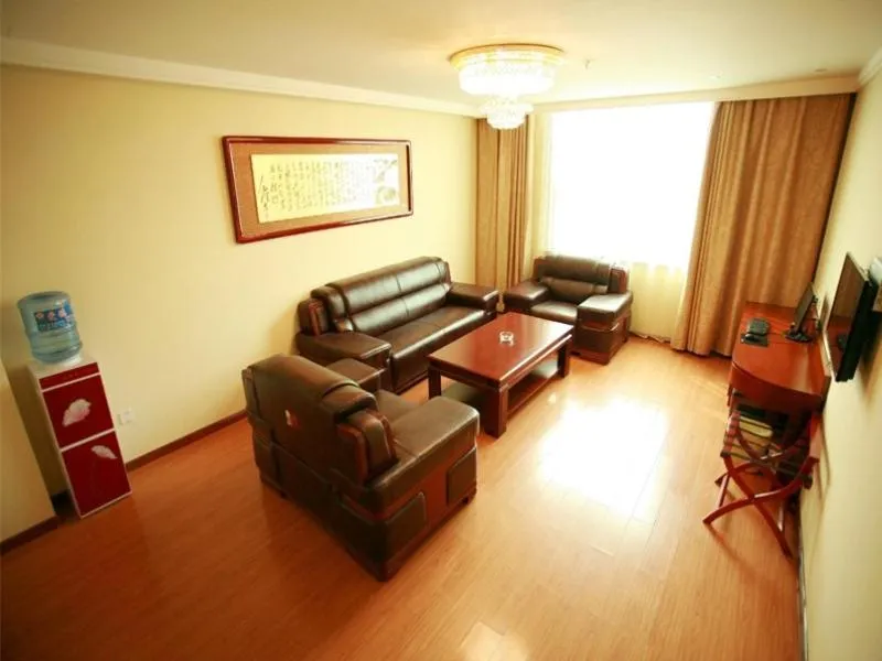GreenTree Inn Henan Puyang Jingkai Avenue Wuyi Road Business Hotel
