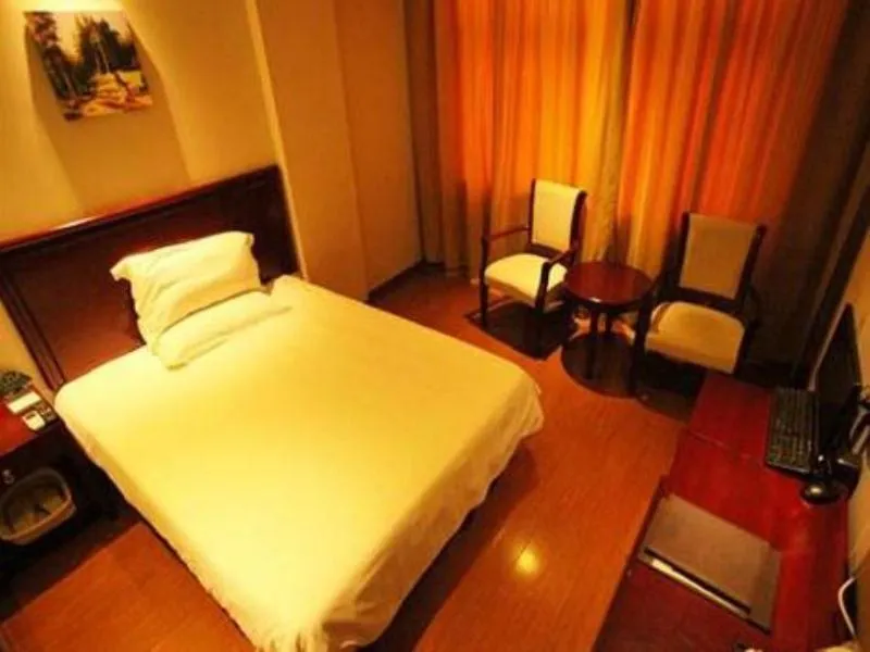 Bed in GreenTree Inn Shandong Jining Jinxiang Jinmanke Avenue Express Hotel
