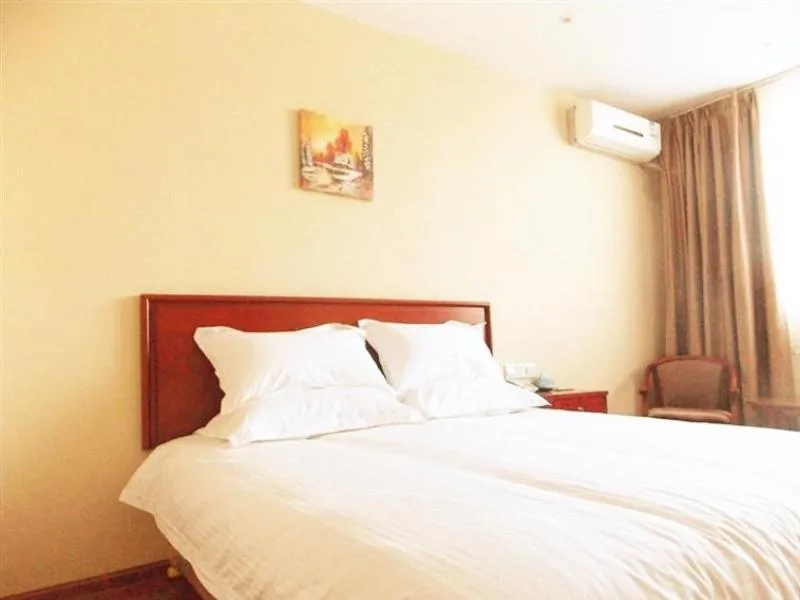 GreenTree Inn Shandong Linyi Junan Tianqiao Road Business Hotel