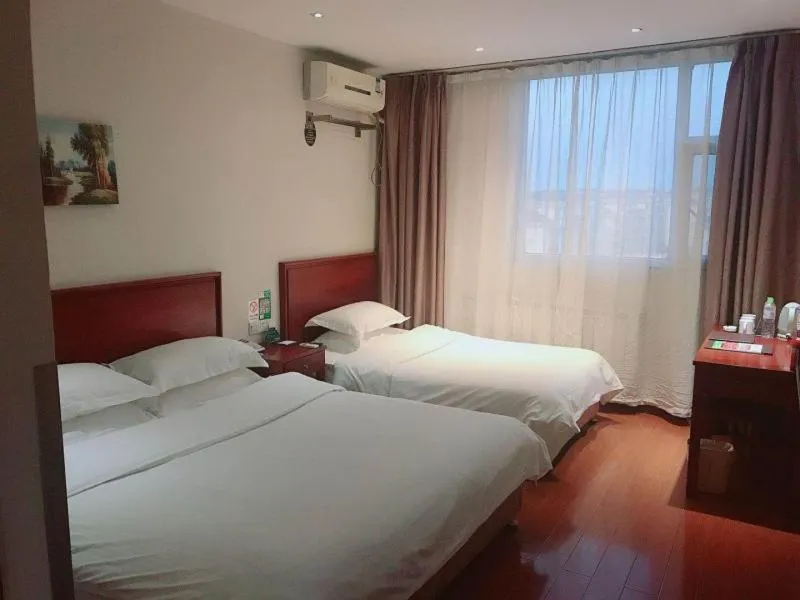 GreenTree Inn Shandong Linyi Junan Tianqiao Road Business Hotel