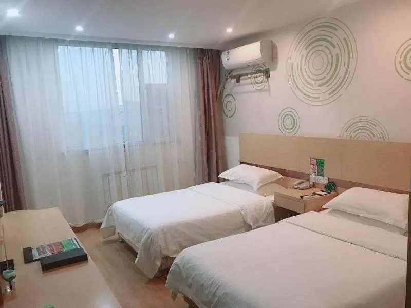 GreenTree Inn Shandong Linyi Junan Tianqiao Road Business Hotel