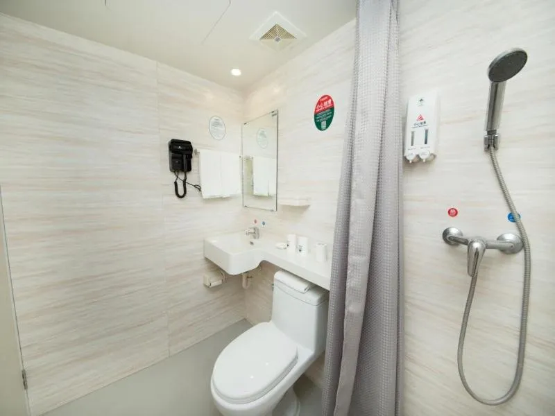 GreenTree Inn Shandong Linyi Bus Station Express Hotel