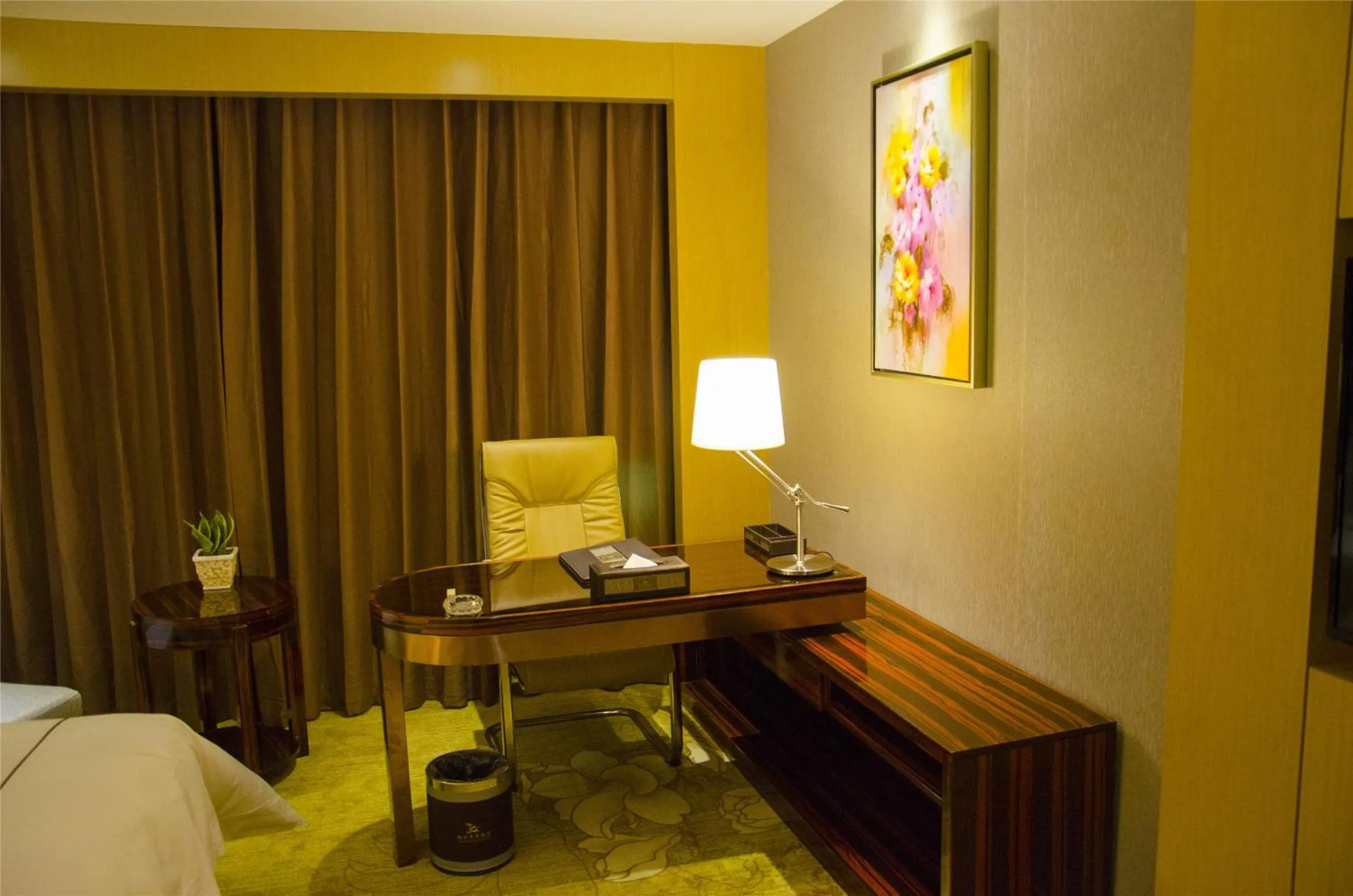 Bedroom, Bed in GreenTree Eastern Anhui Huainan Guangchang Road Hotel