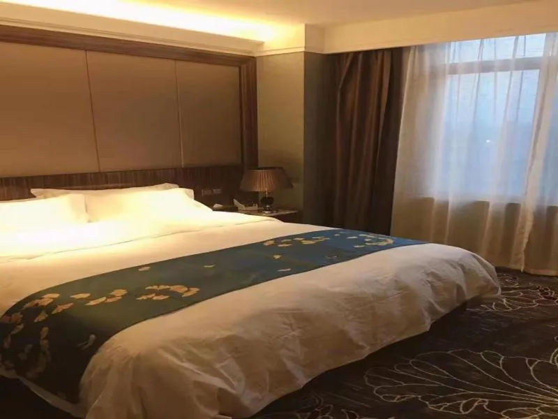 Bed in GreenTree Eastern Anhui Huainan Guangchang Road Hotel
