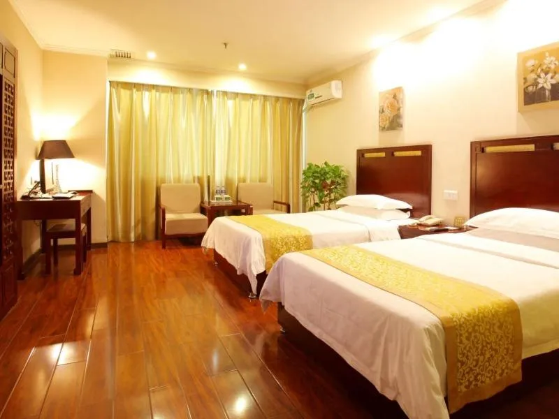 Bed in GreenTree Eastern Anhui Huainan Guangchang Road Hotel