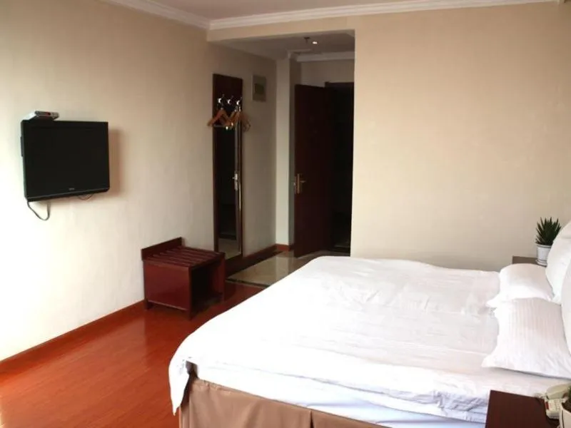 Bed in GreenTree Inn Shandong Liaocheng Chiping East Huixin Road Business Hotel