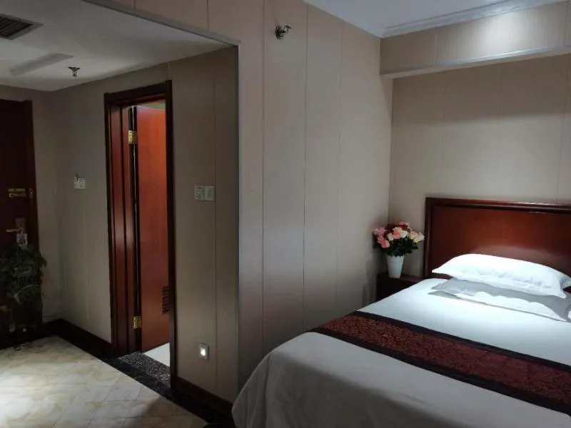 Bed in GreenTree Inn Shandong Liaocheng Town Dongchang Road Zhuanpan Business Hotel