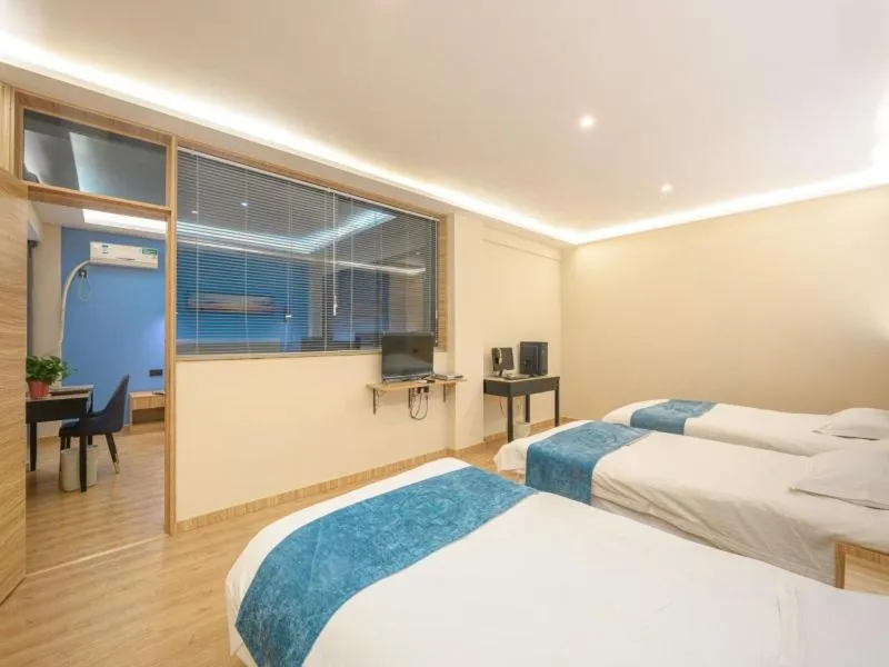 Bed in GreenTree Inn Henan Kaifeng Gulou Square Express hotel