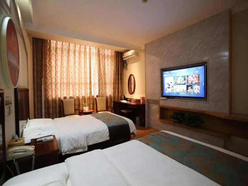 Bed in GreenTree Inn JiangSu WuXi YangJian XiHu Road Express Hotel