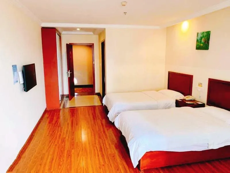 Bed in GreenTree Inn Jiangsu Wuxi Huishan Ancient Town Business Hotel