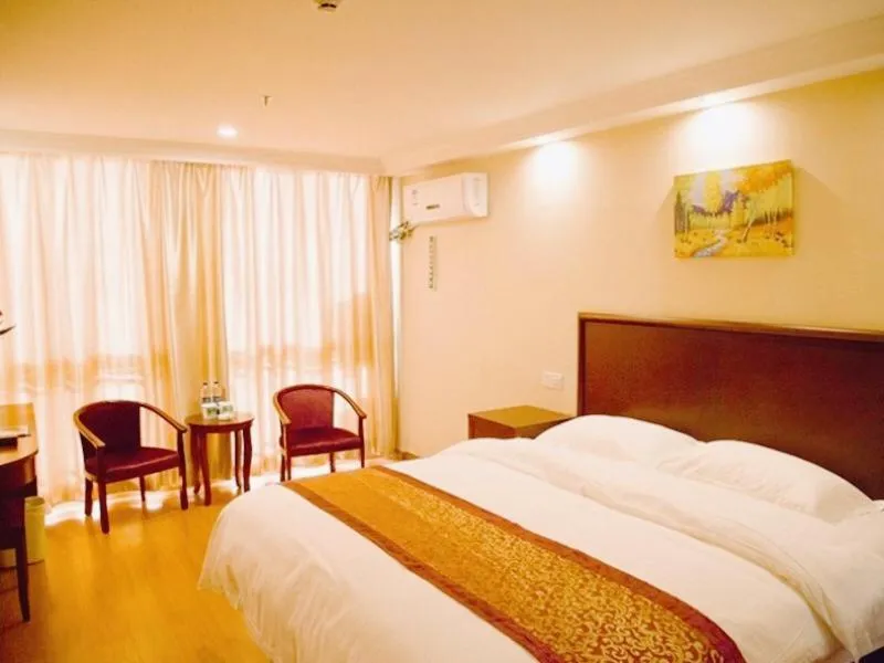 Bed in GreenTree Inn Jiangsu Wuxi Huishan Ancient Town Business Hotel