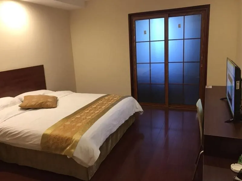 GreenTree Inn JiangSu SuZhou ChangShu South HaiYu Road Walking Street Business Hotel