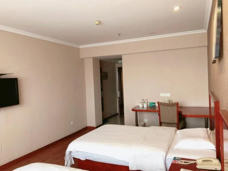 Bed in GreenTree Inn Jiangsu Suzhou Chang Shu Aotelaisi Business Hotel