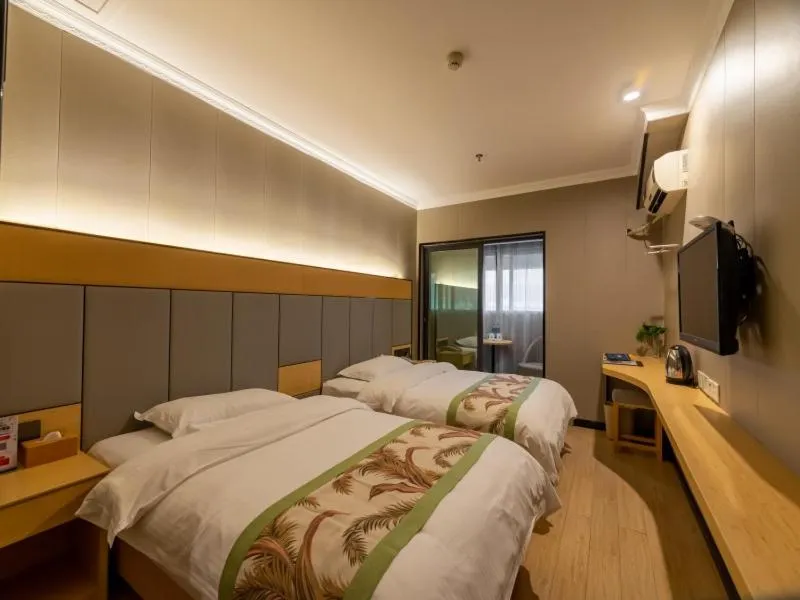 Bed in GreenTree Inn Jiangsu Suzhou Mudu Ancient Street Express Hotel