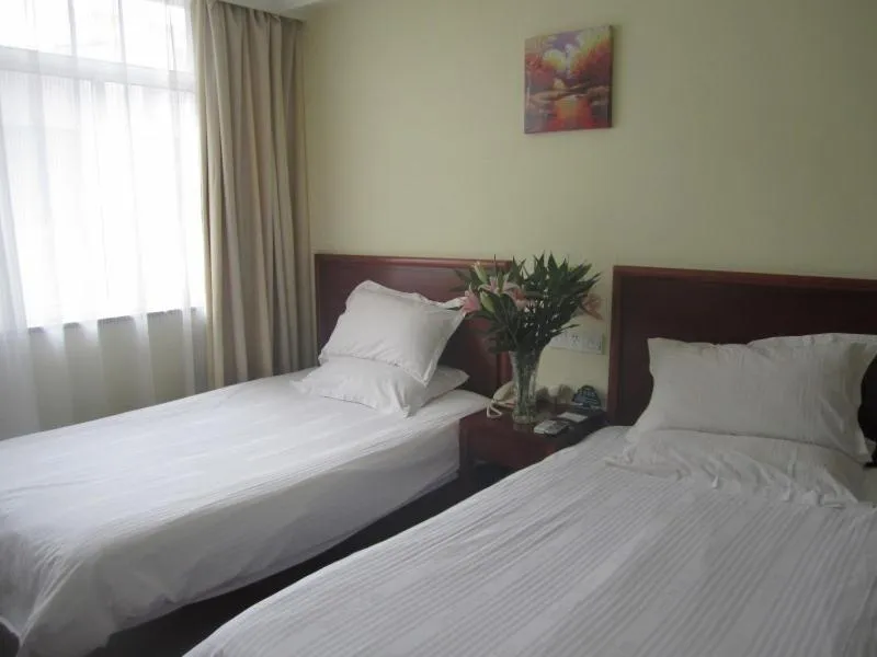 Bed in GreenTree Inn Jiangsu Nantong Tongzhou Bus Station Express Hotel