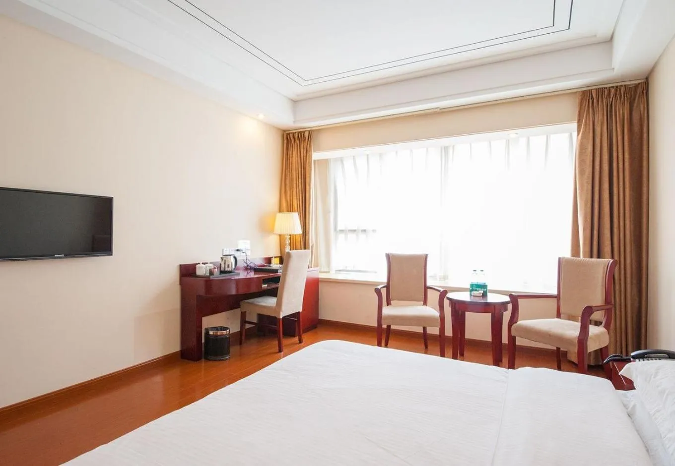 Bed in GreenTree Inn Jiangsu Nantong Haimen Sanchang North Wangjiang Road Business Hotel