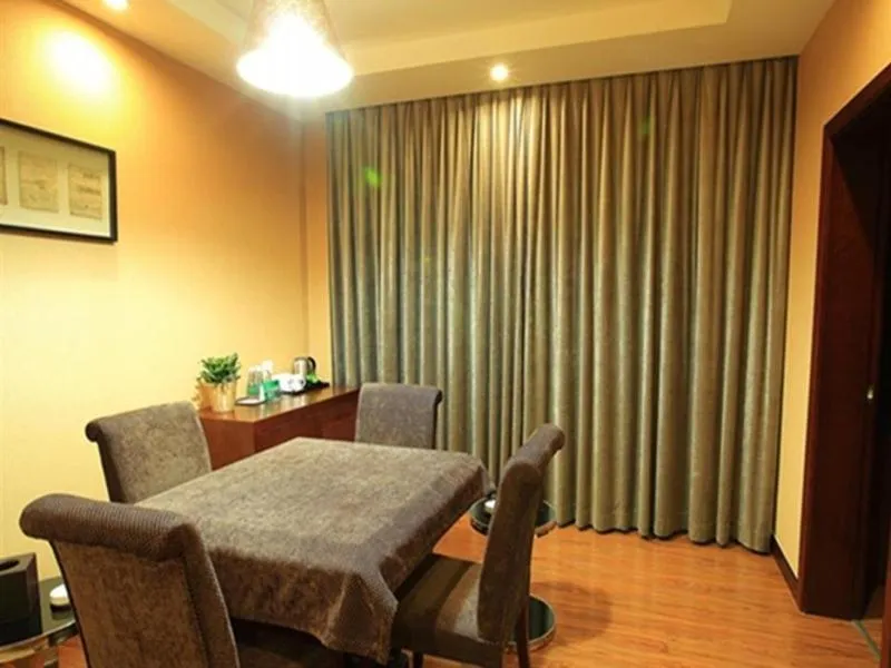 GreenTree Inn Jiangsu Nantong Qidong Middle Heping Road Business Hotel