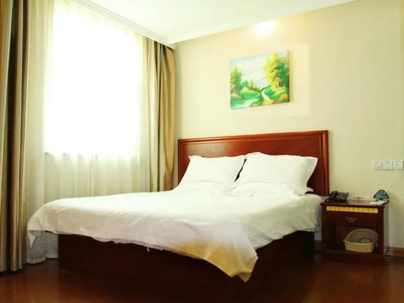 Bed in GreenTree Inn Jiangsu Nantong Rugao Ninghai Road Express Hotel