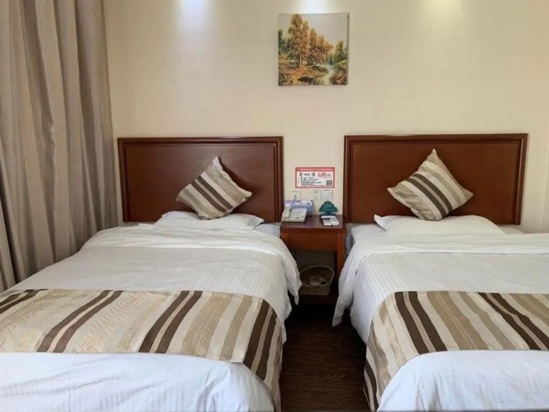 GreenTree Inn Jiangsu Yancheng Economic Development Zone Management Committee Express Hotel