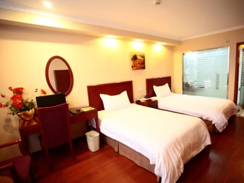 Bed in GreenTree Inn Jiangsu Huaian Chuzhou Avenue Business Hotel