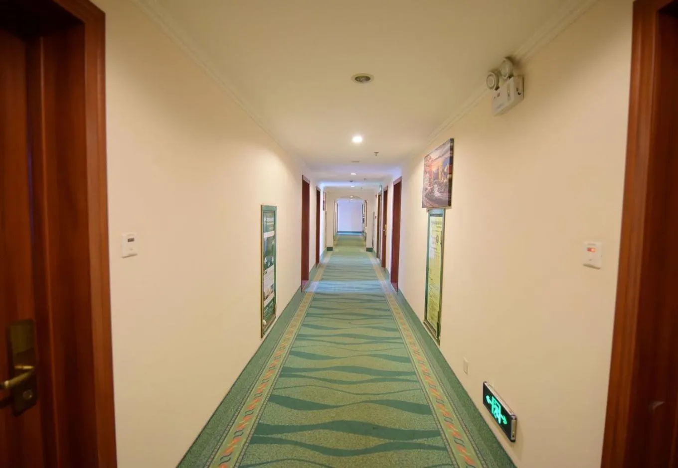 GreenTree Inn Jiangsu Taizhou Jiangyan Bus Station Express Hotel