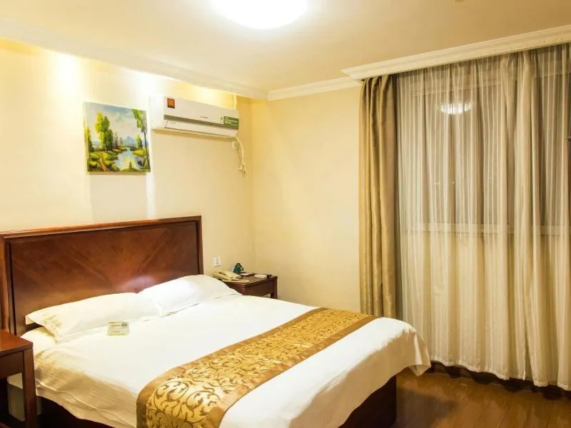 Bed in GreenTree Inn Jiangsu Taizhou Jingjiang Bus Station Express Hotel