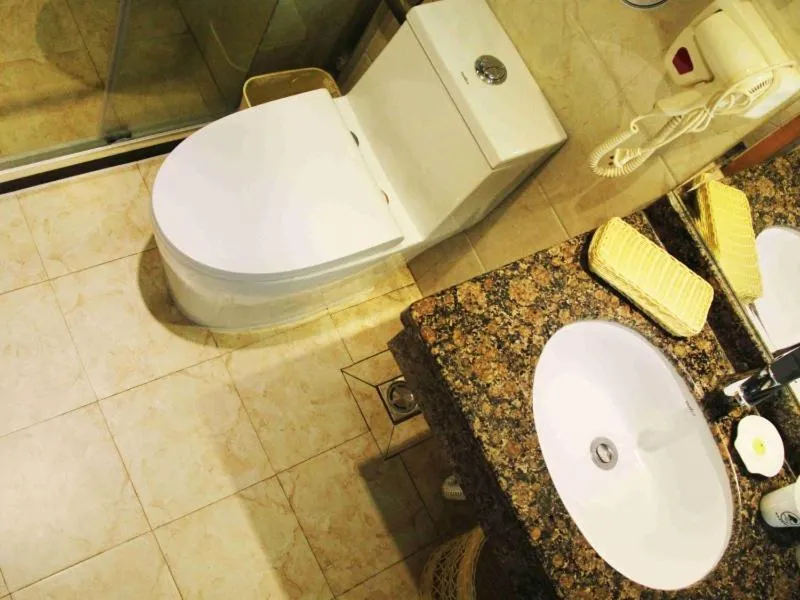 GreenTree Inn Shandong Qingdao Development District SDUST Express Hotel