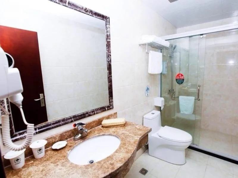 GreenTree Inn Anhui Hefei Huizhou Avenue Dazhonglou Express Hotel