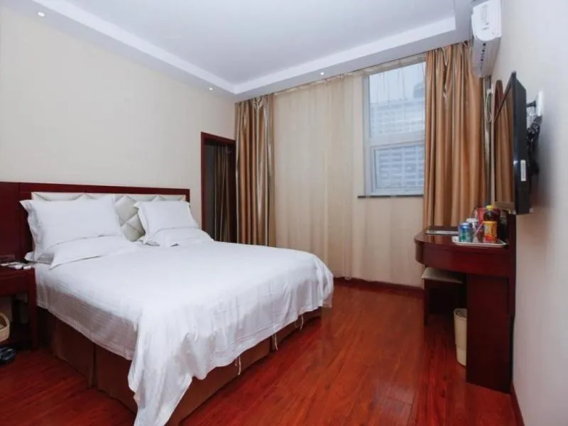 Bed in GreenTree Inn Anhui Hefei Huizhou Avenue Dazhonglou Express Hotel