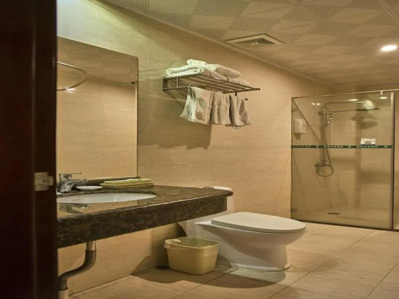 GreenTree Inn Guangdong Foshan Longjiang North Fenghua Road Express Hotel