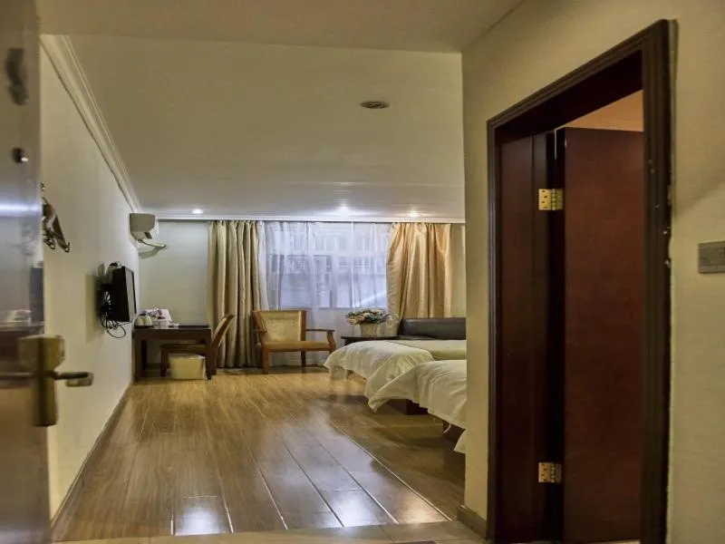 Bed in GreenTree Inn Guangdong Foshan Longjiang North Fenghua Road Express Hotel