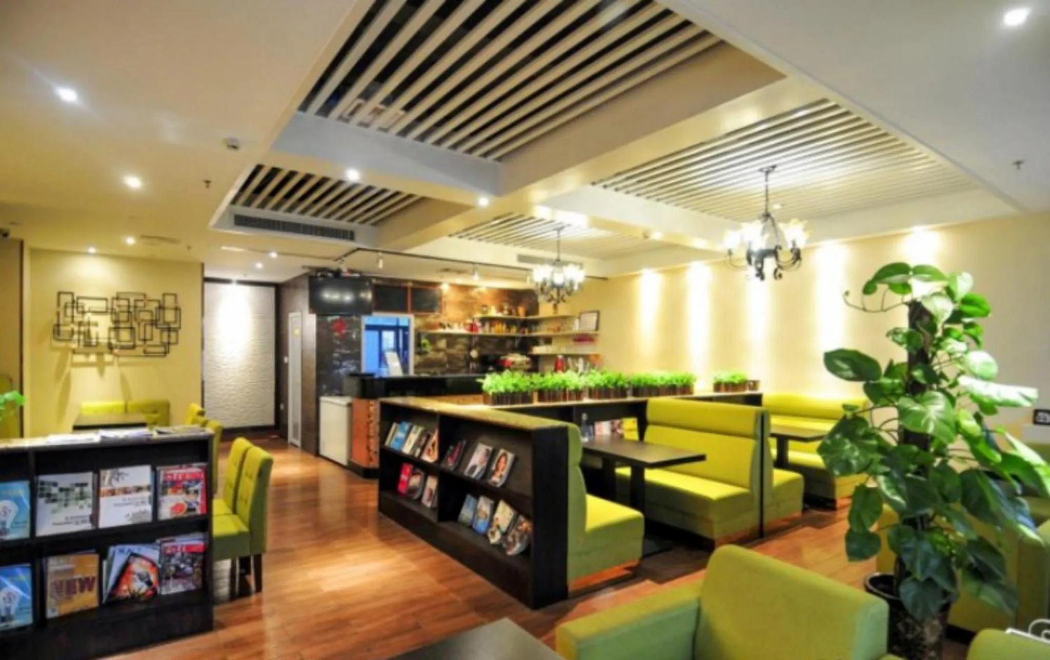 Restaurant/places to eat in GreenTree Inn Hainan Haikou Haifu Road Provincial Government Express Hotel