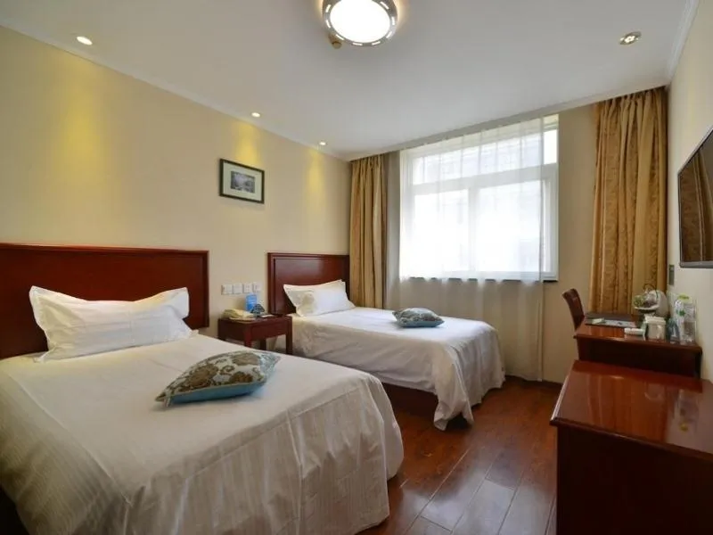 GreenTree Alliance Beijing West Railway Station North Square Hotel