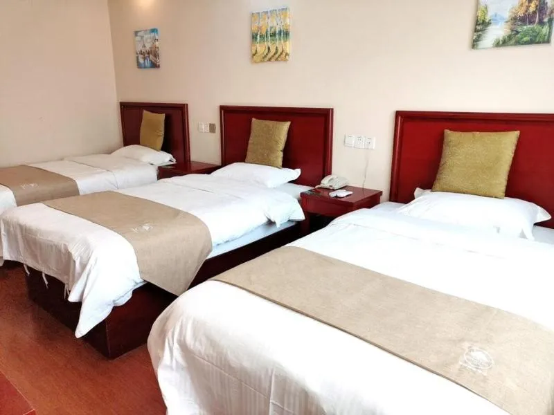 Bed in GreenTree Inn ShangHai South JiangYang Road South ChangJiang Road Express Hotel
