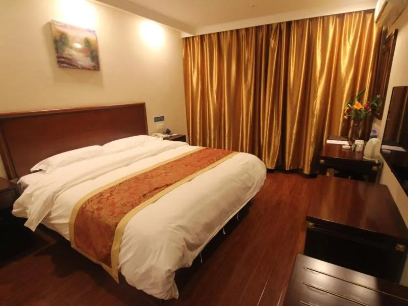GreenTree Inn HeBei ZhangJiaKou GongYe Road No.5 Middle School Shell Hotel
