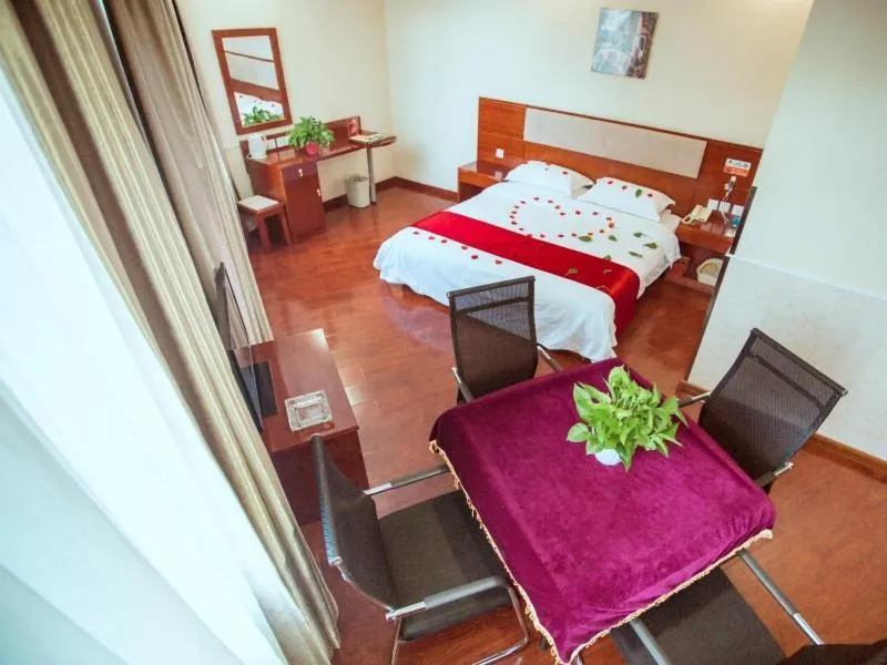 GreenTree Inn HeBei ZhangJiaKou ZhangBei Caoyuantian Rd ZhangKu Avenue Express Hotel