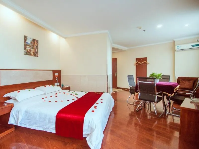 GreenTree Inn HeBei ZhangJiaKou ZhangBei Caoyuantian Rd ZhangKu Avenue Express Hotel