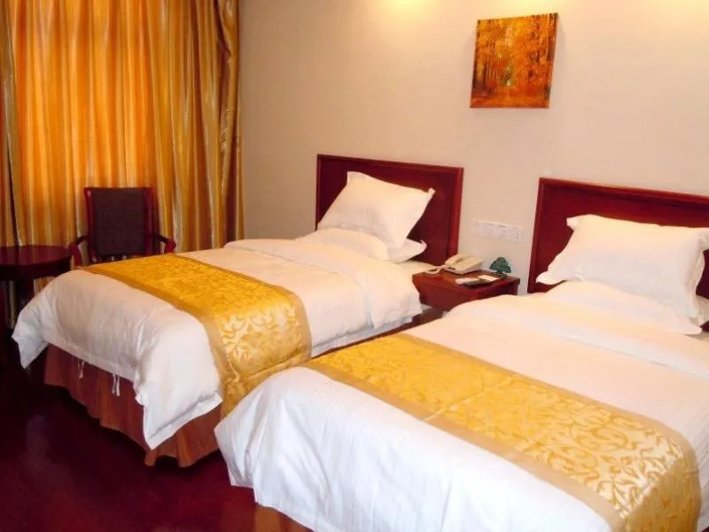 GreenTree Inn HeBei CangZhou Qing County JingFu S) Street Express Hotel