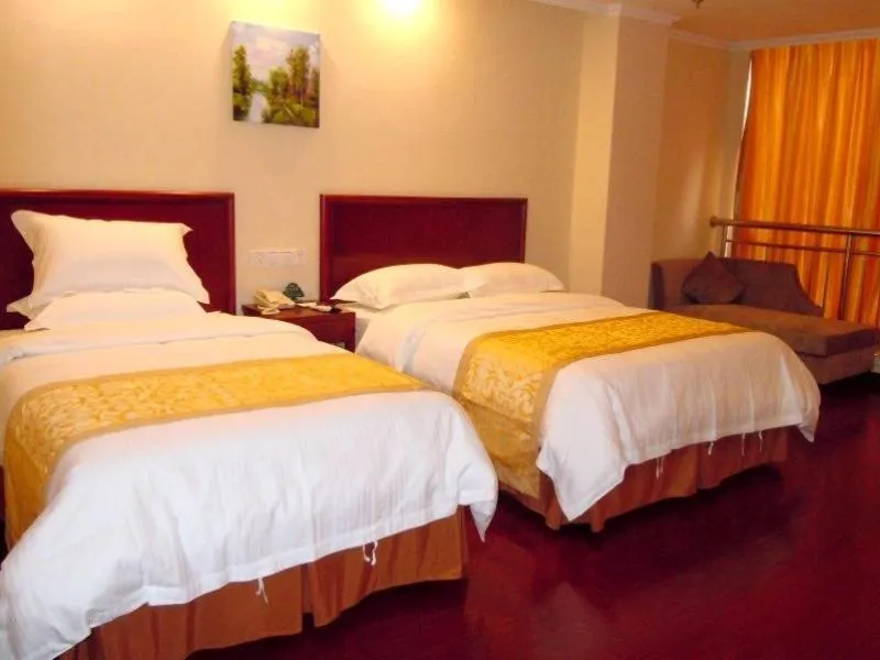 GreenTree Inn HeBei CangZhou Qing County JingFu S) Street Express Hotel