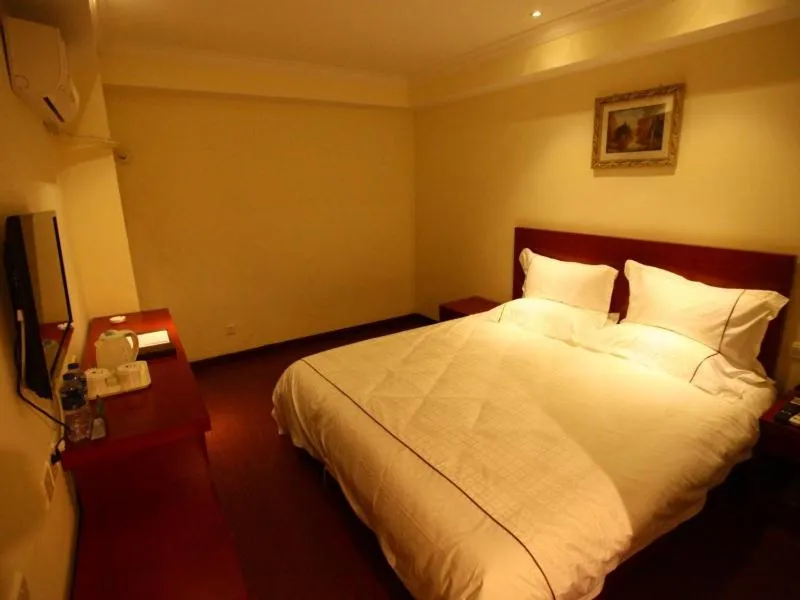 GreenTree Inn Shanxi Taiyuan Tongluo Bay Business Hotel