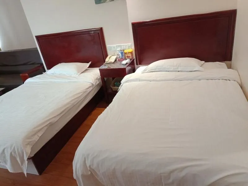 Bed in GreenTree Inn Shandong Jining Zoucheng South Yishan Road Experimental Middle School Express Hotel