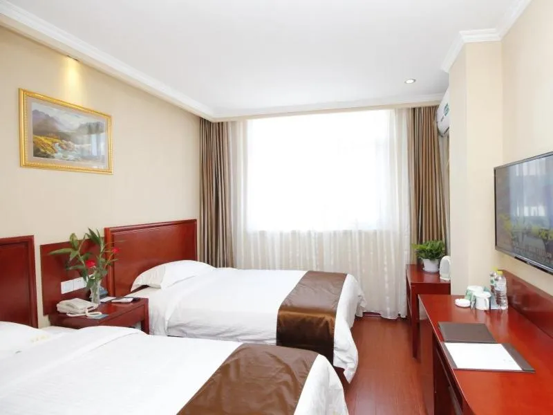 Bed in GreenTree Inn ShanDong RiZhao Bus Station FuHai Road Express Hotel