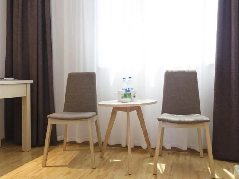 GreenTree Inn Jiangxi Yingtan Railway Station Square Business Hotel