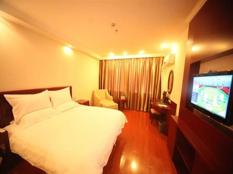 Bed in GreenTree Inn Jiangxi Jiujiang Shili Avenue Business Hotel