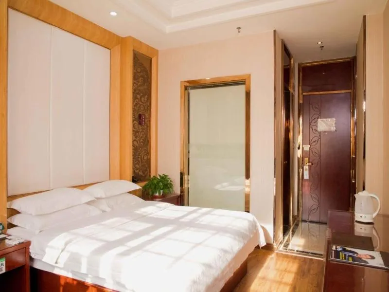 GreenTree Inn Gansu Lanzhou Yantan High-tech Zone Nanhe Road Business Hotel