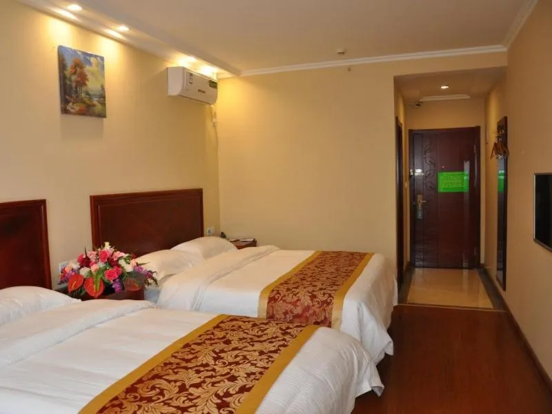 Bed in GreenTree Inn Beijing Changyang Town Jiazhou Shuijun Express Hotel